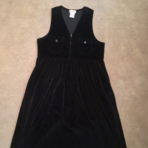 Jones of New York black velour jumper